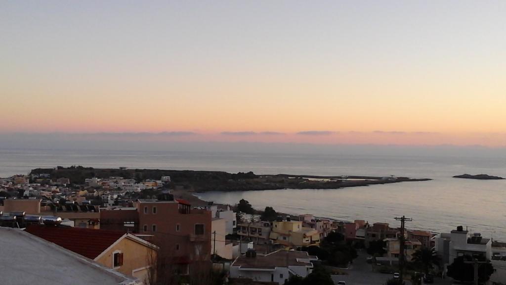 Petrakis Sunset Daire Palaiochora Dış mekan fotoğraf