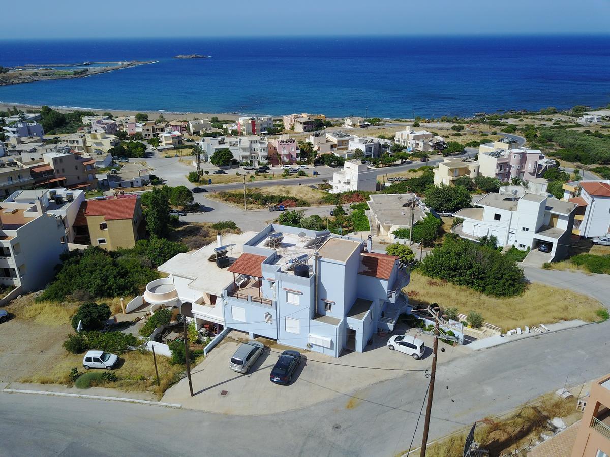Petrakis Sunset Daire Palaiochora Dış mekan fotoğraf